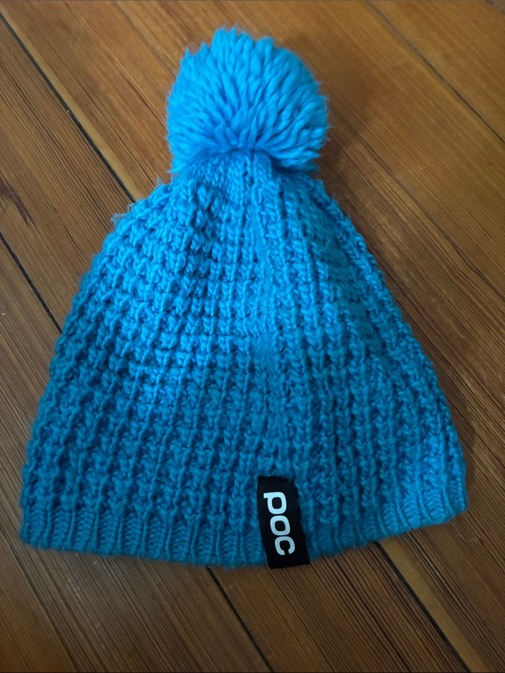 Blue poc ski hat
